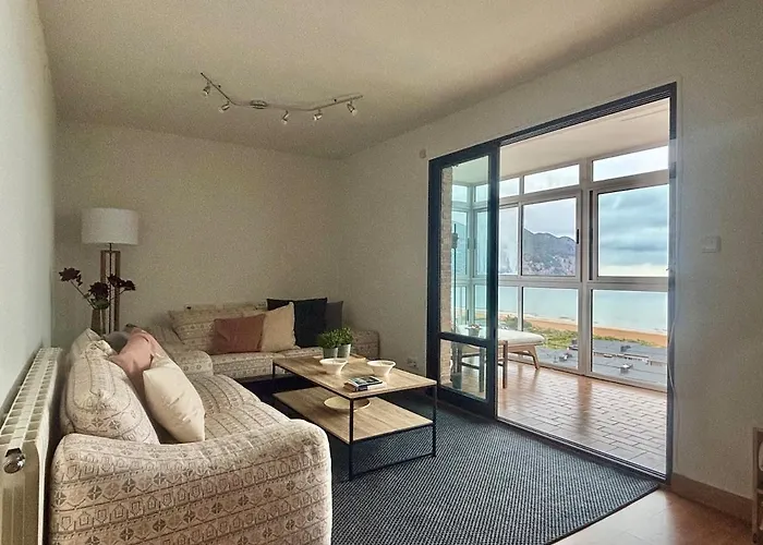 Vistas Al Mar, A 1 Min De La Playa, Terraza, Wifi לרדו